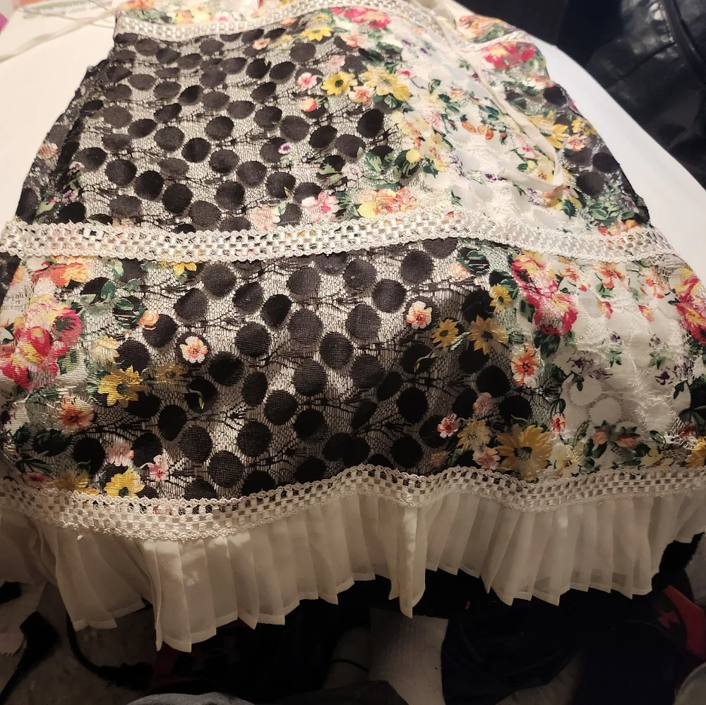Lulumari Spaghetti Strap Dress S L - Picture 2 of 9